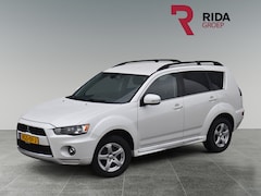 Mitsubishi Outlander - OUTLANDER 2.2 Di 4WD GEEL KENTEKEN Leder, navi, camera, trekhaak