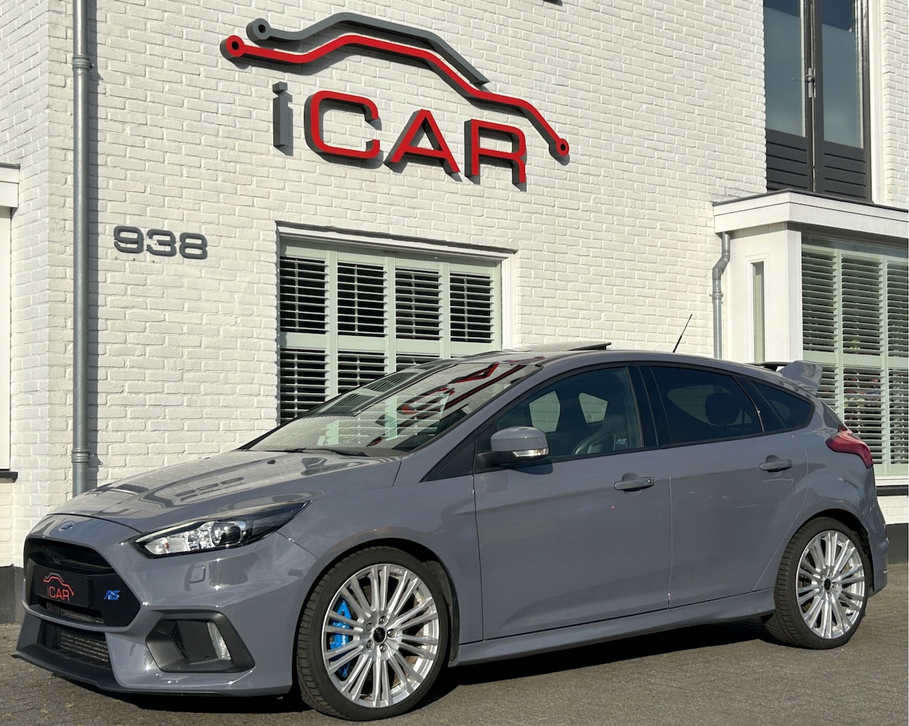 Ford Focus - 2.3 RS-Schaal-Schuifdak-Carplay-Keyless-Sony-Cruise - AutoWereld.nl