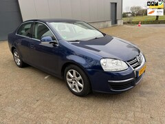 Volkswagen Jetta - 1.6 FSI Comfortline