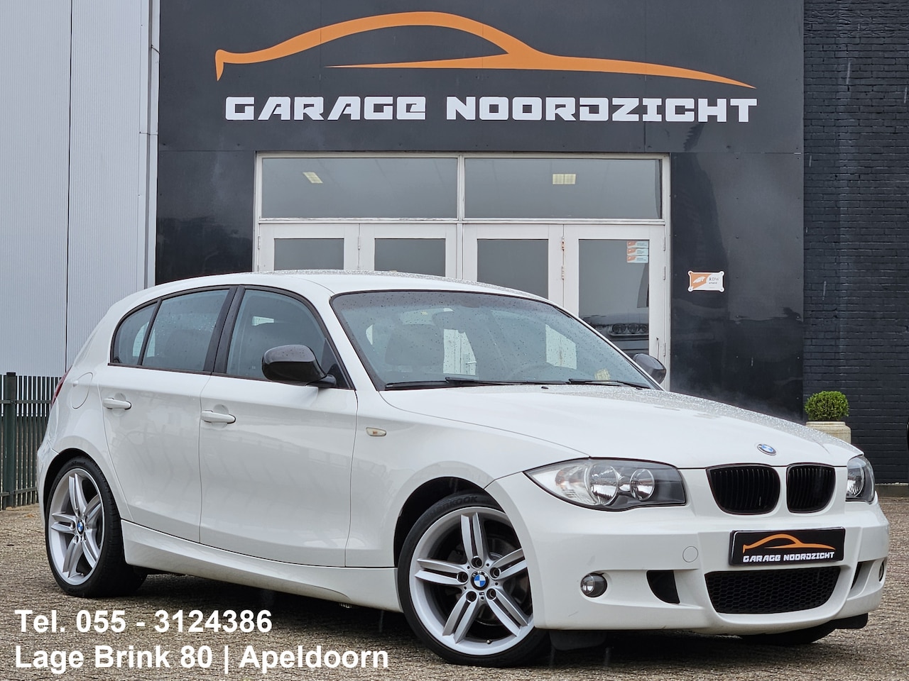 BMW 1-serie - 116i M-pakket ECC/AIRCO|HALF LEDER|PDC|18 INCH|DEALER ONDERHOUDEN  Maandag tot Vrijdag van - AutoWereld.nl