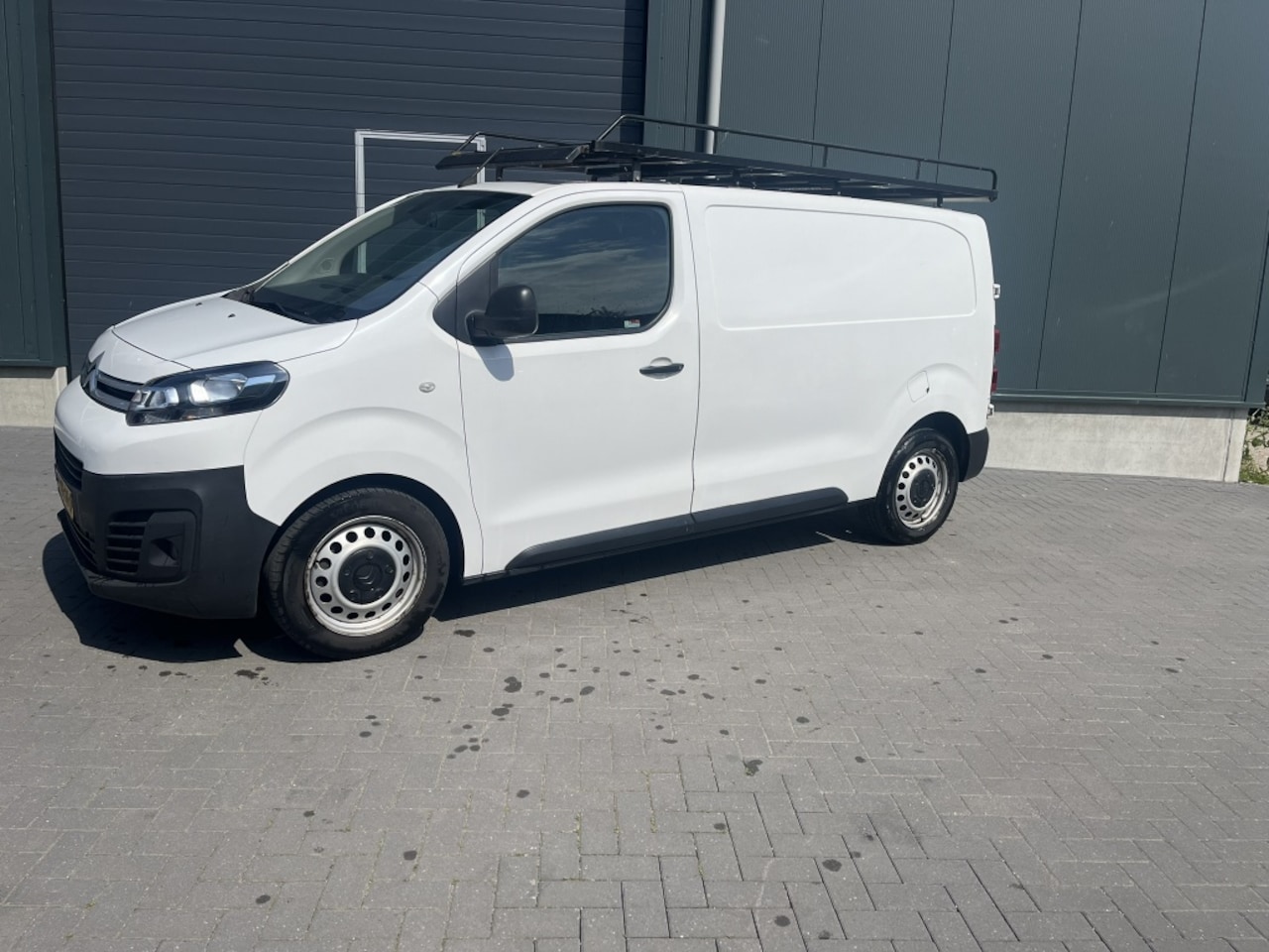 Citroën Jumpy - 2.0 BlueHDI120ClS&S - AutoWereld.nl