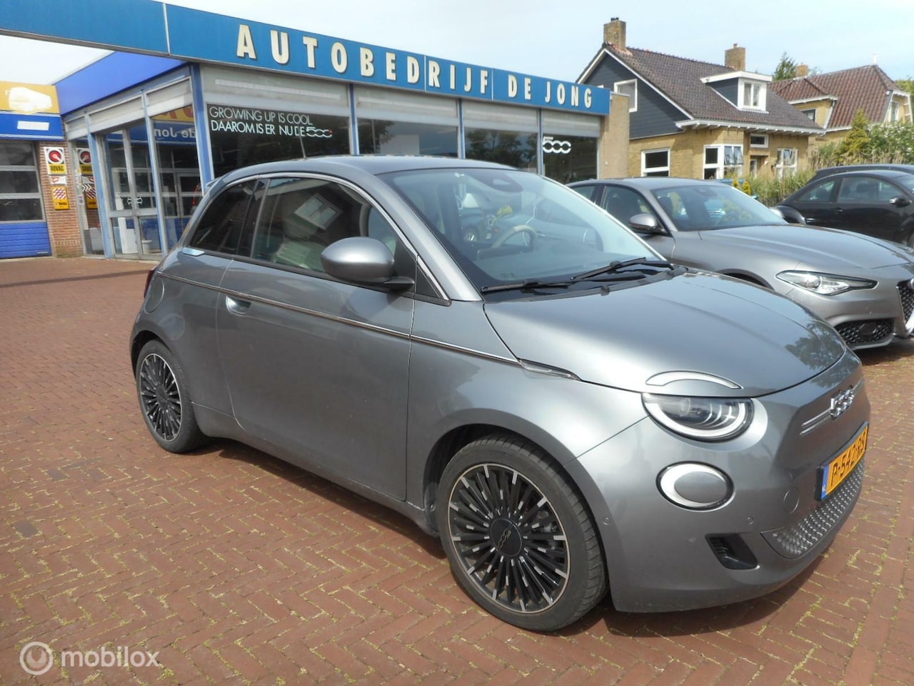 Fiat 500 - La Prima 42 kWh - AutoWereld.nl