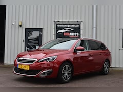 Peugeot 308 SW - 1.2 130PK Allure. Unieke km stand