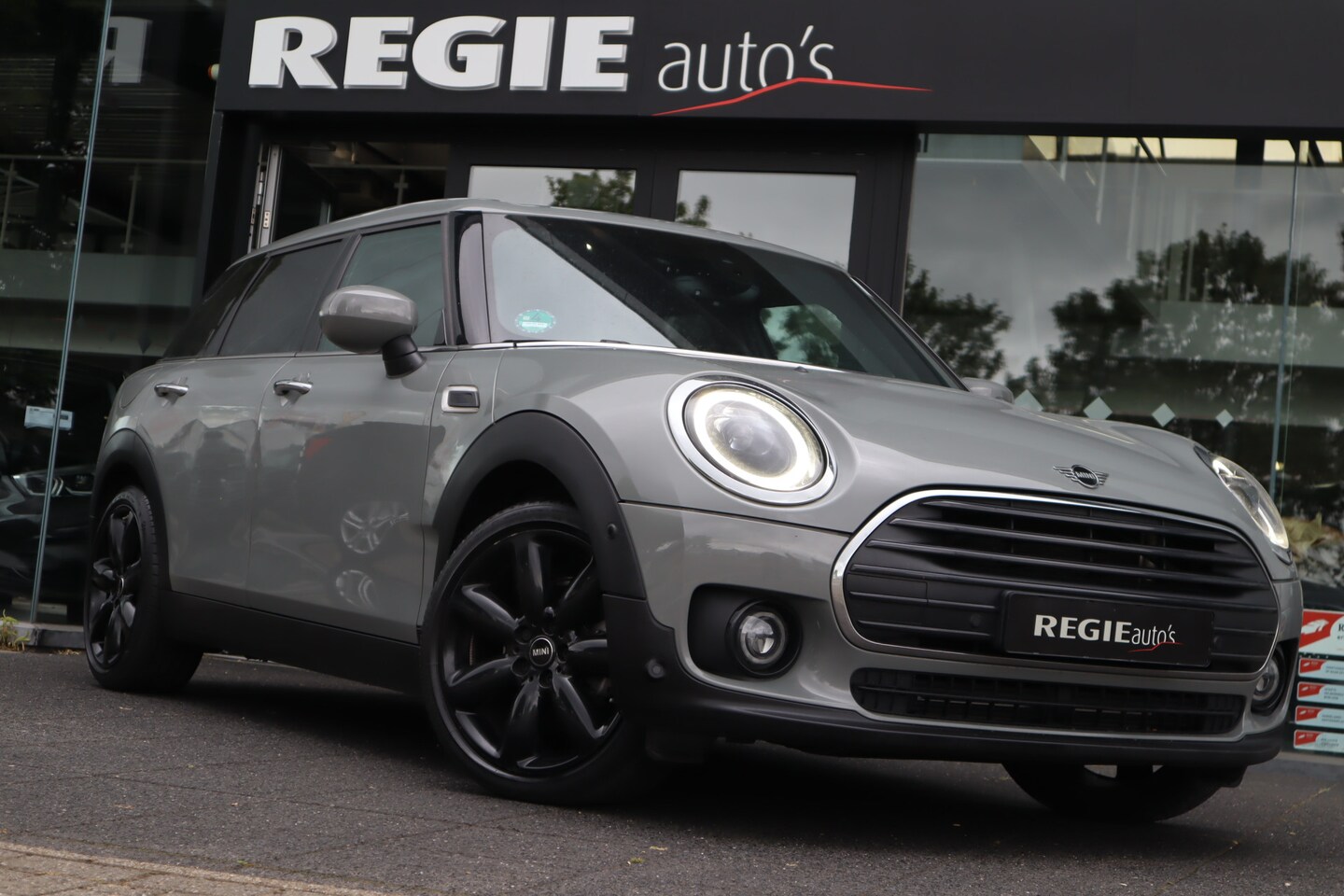 MINI Clubman - Mini 1.5 One MINI Yours Leer Navi LED - AutoWereld.nl