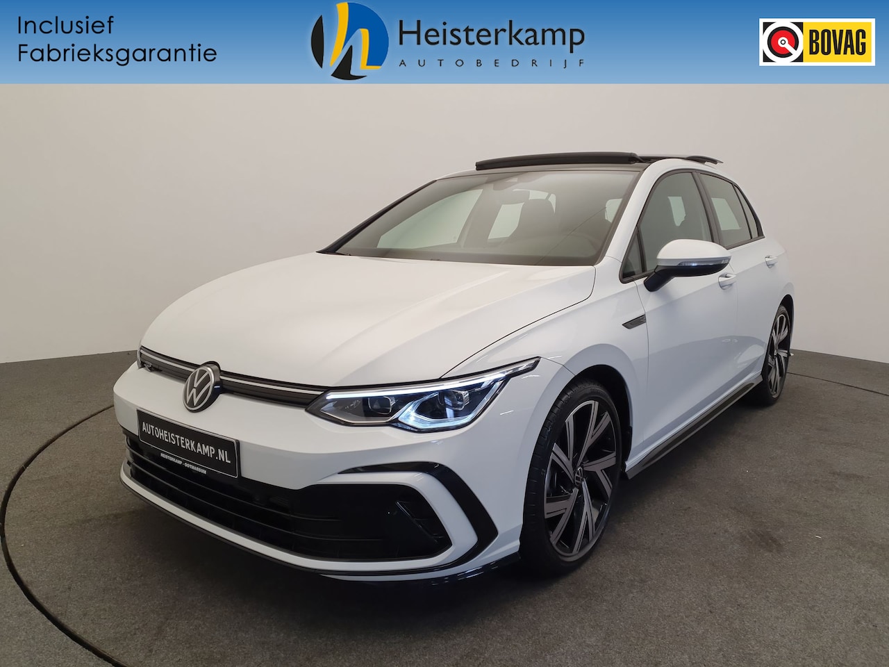 Volkswagen Golf - 1.5 eTSI 150pk DSG/AUT R-Line Panoramadak, Camera, ACC - AutoWereld.nl