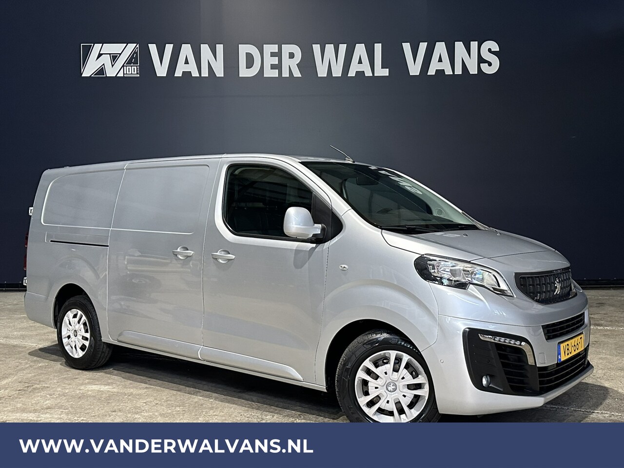 Peugeot Expert - 2.0 BlueHDI 123pk L3H1 Euro6 Airco | Navigatie | Camera | Cruisecontrol Parkeersensoren, 2 - AutoWereld.nl