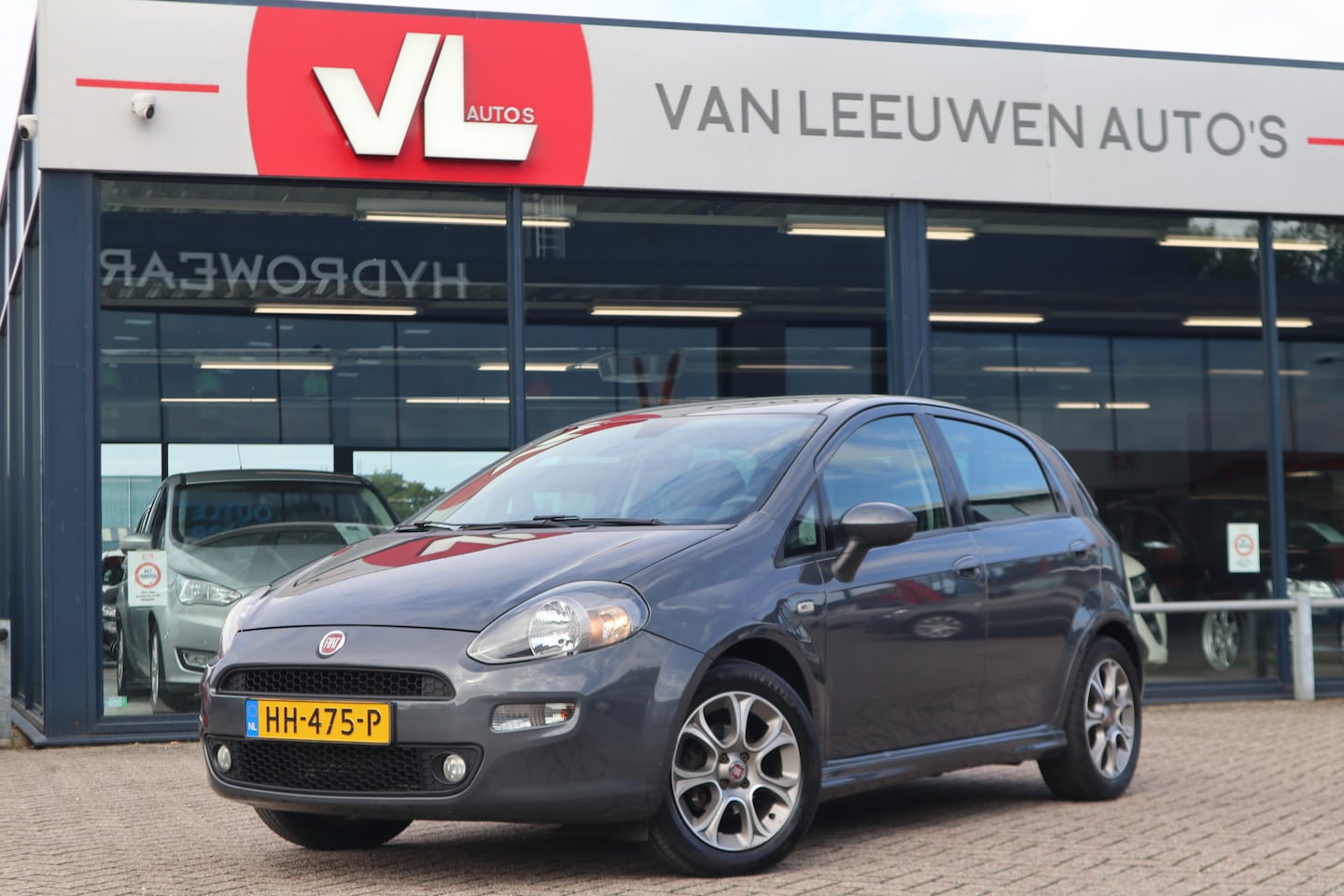 Fiat Punto Evo - 1.3 M-Jet Lounge | Clima | Cruise | Trekhaak - AutoWereld.nl