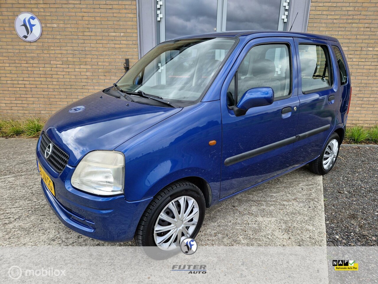 Opel Agila - 1.0-12V Comfort 1.0-12V Comfort - AutoWereld.nl