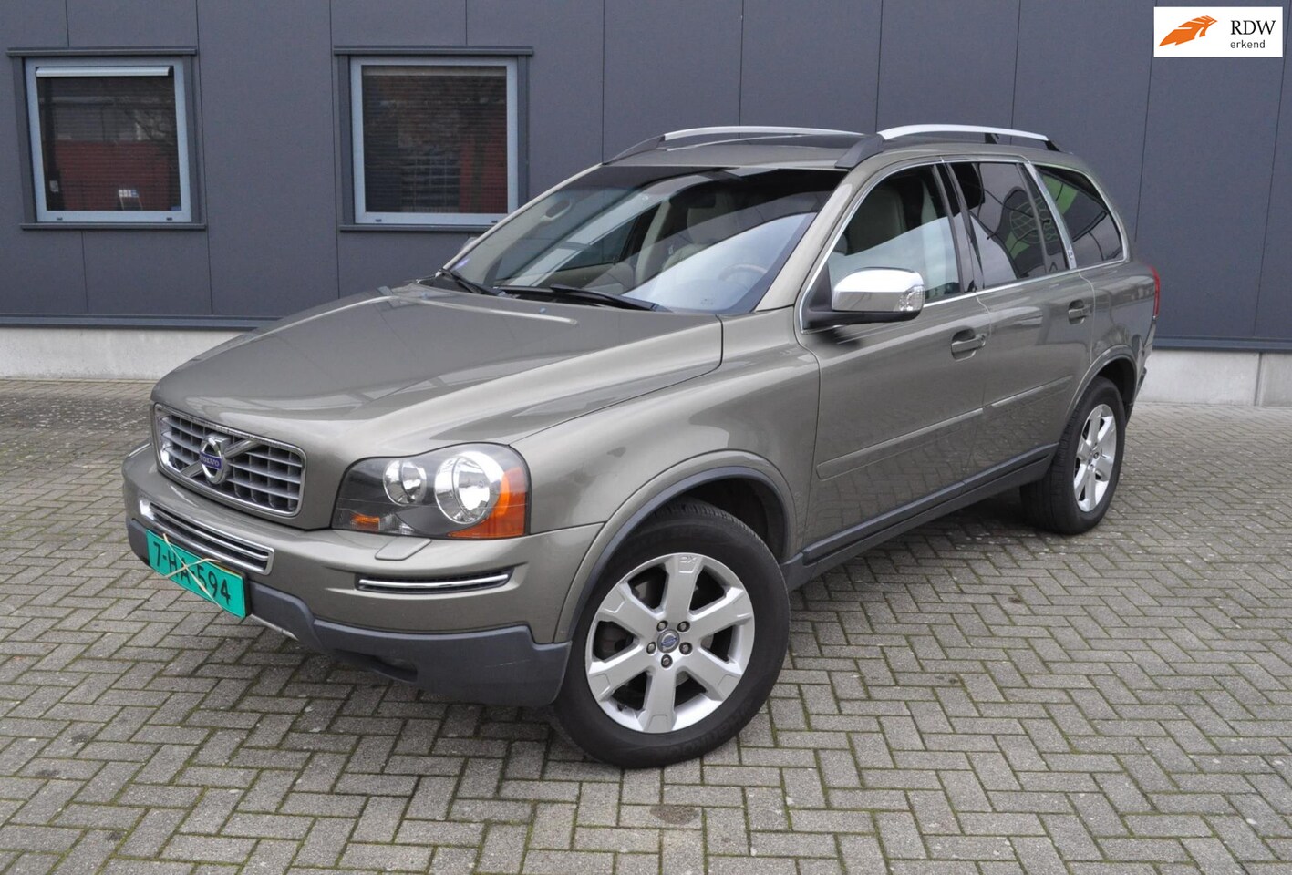 Volvo XC90 - 4.4 V8 Executive Edition 4.4 V8 Executive Edition, 188.000km, alle opties, ook schuifdak! - AutoWereld.nl