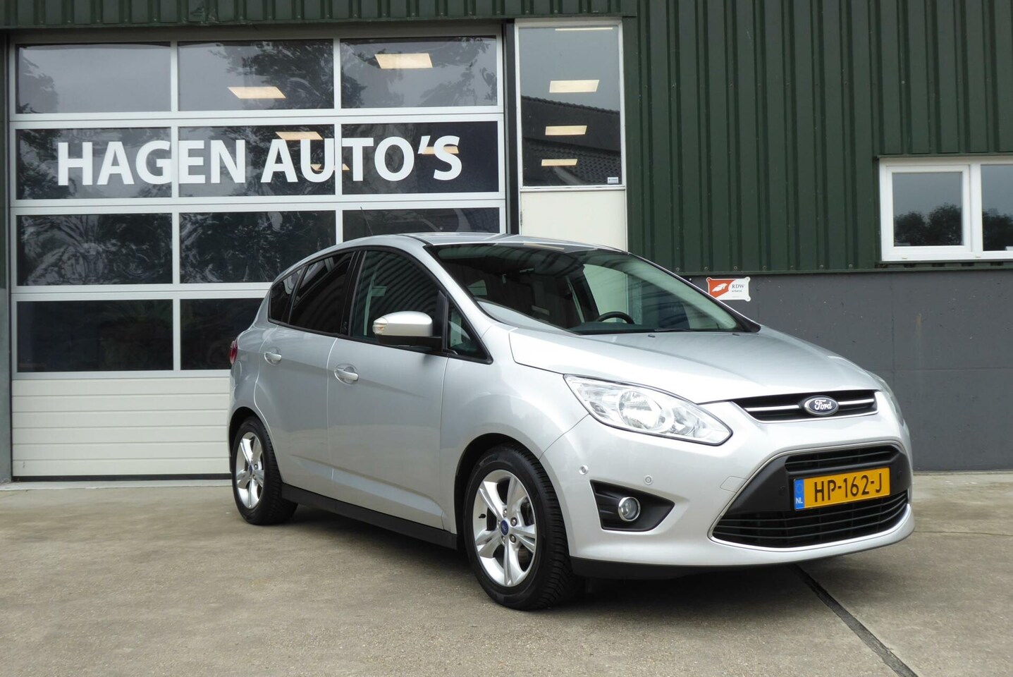 Ford C-Max - 1.0 Titanium Champions League, airco, 99.073 Km - AutoWereld.nl