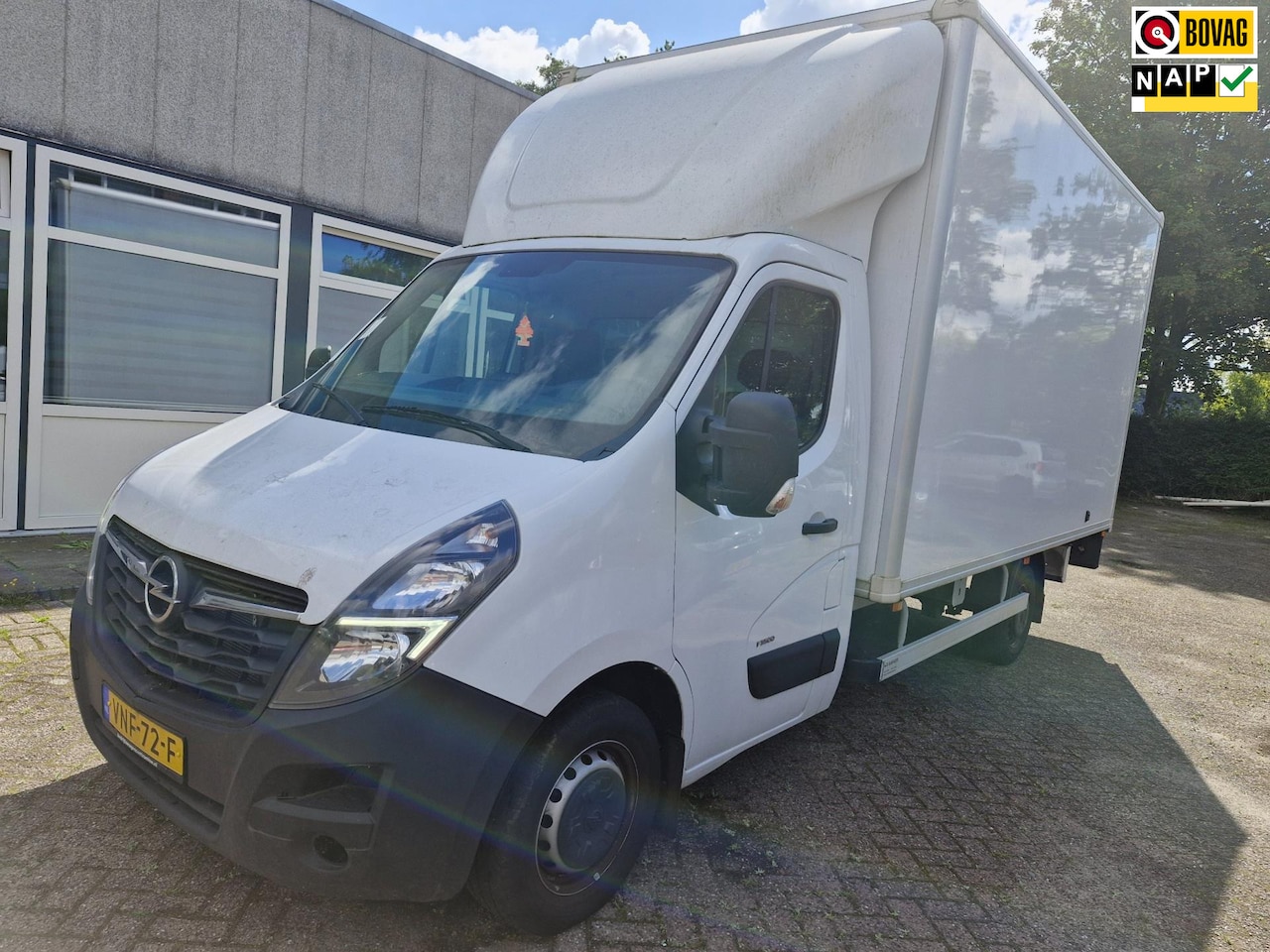 Opel Movano - 2.3 Turbo L3H1 6 BAK ! UNIEKE KM ! RIJD PERFECT ! NAVIGATIE ! - AutoWereld.nl