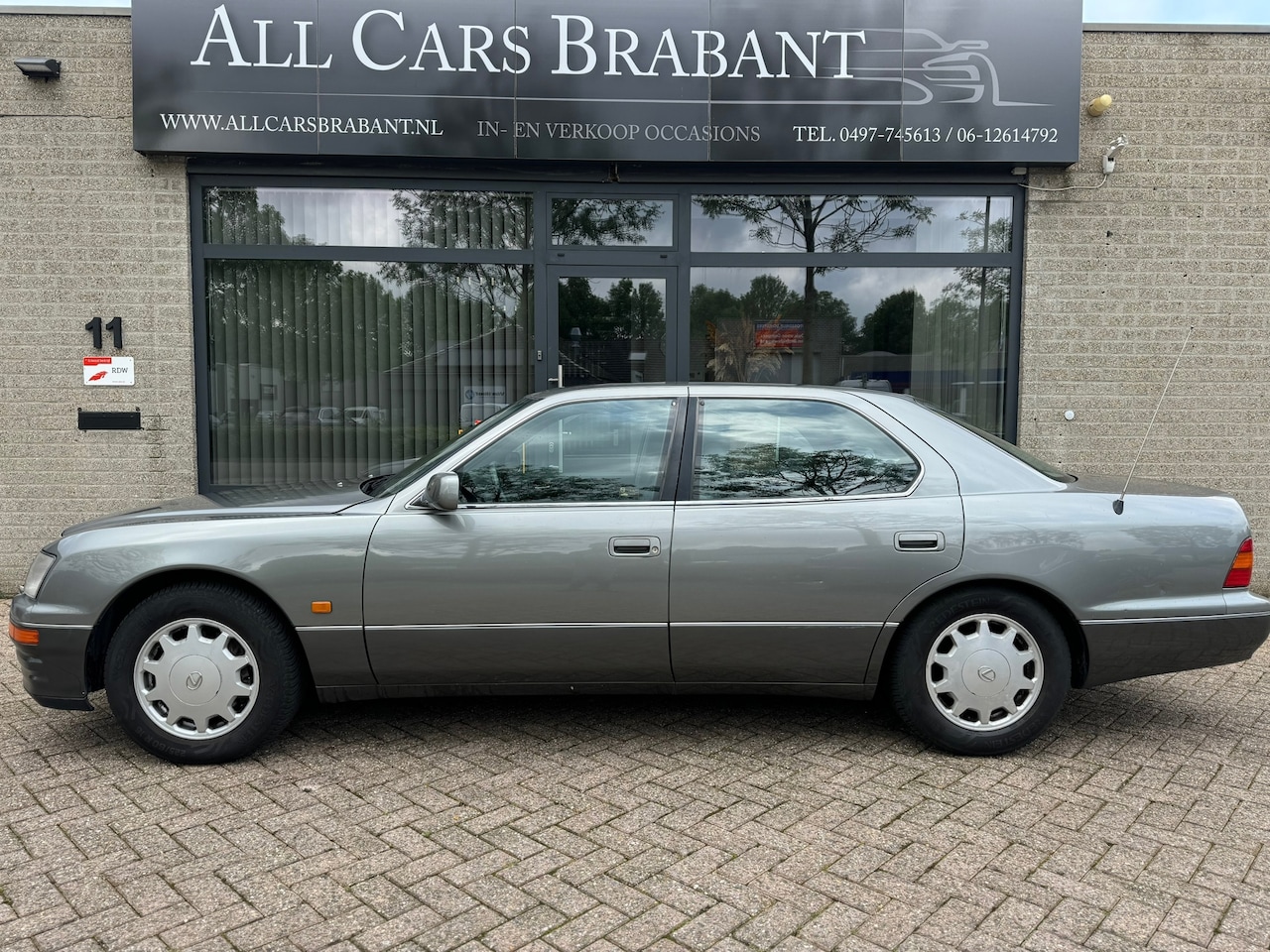 lexus-ls-400-2e-eigenaar-youngtimer-nieuwe-apk.jpg