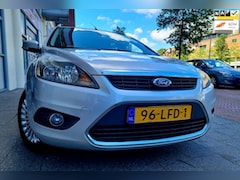 Ford Focus Wagon - 1.8 Limited Airco Navi Trekhaak NW Apk