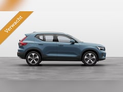 Volvo XC40 - B3 Core | Winterpack | LED ''Thors Hammer'' Koplampen | 19'' LM Velgen | Achteruitrijcamer