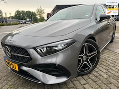 Mercedes-Benz A-klasse - 200 AMG HYBRID FACE+ 2023 NAP LEER-ALCANTARA VOL-LUXE