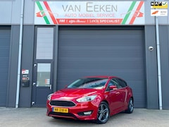 Ford Focus - 1.5 EcoBoost 182 PK ST Line Clima/NAP/Cruise/Trekhaak/Boekjes