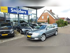 Skoda Superb - 1.8 TSI Elegance TREKHAAK/NAVI/PDC