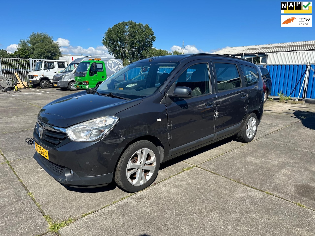 Dacia Lodgy - 1.2 TCe Prestige 7p. Airco! 2013 MOTORSCHADE! EXPORTEXPORT - AutoWereld.nl