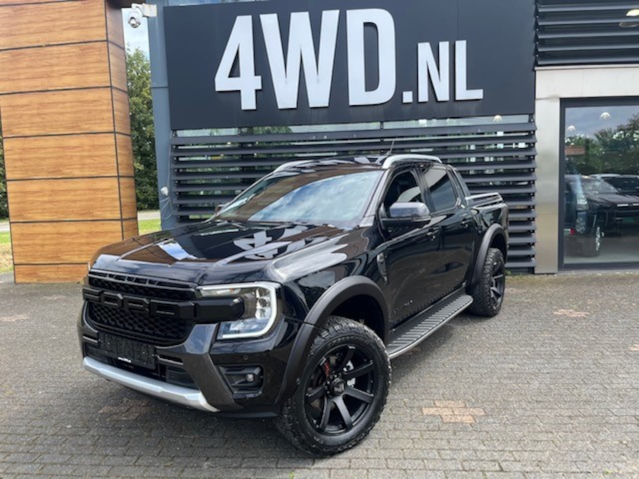 Ford Ranger - 3.0 V6 TD AUT 240 PK 5 PERS MULTI CARGO VAN WILDTRAK V.A € 63.900 EXCL Ideale bedrijfs aut - AutoWereld.nl