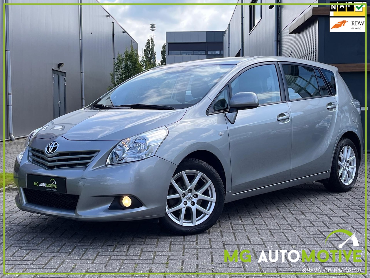 Toyota Verso - 1.6 VVT-i Business | 1e eig | Panorama | Navigatie | Trekhaak | NL auto | NAP - AutoWereld.nl