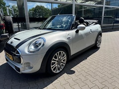 MINI Cabrio - 2.0 Cooper S Chili Serious Business