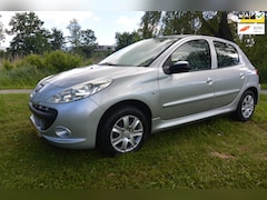 Peugeot 206 - 1.4 XS*5deurs*airco*cruise*nieuwe koppeling