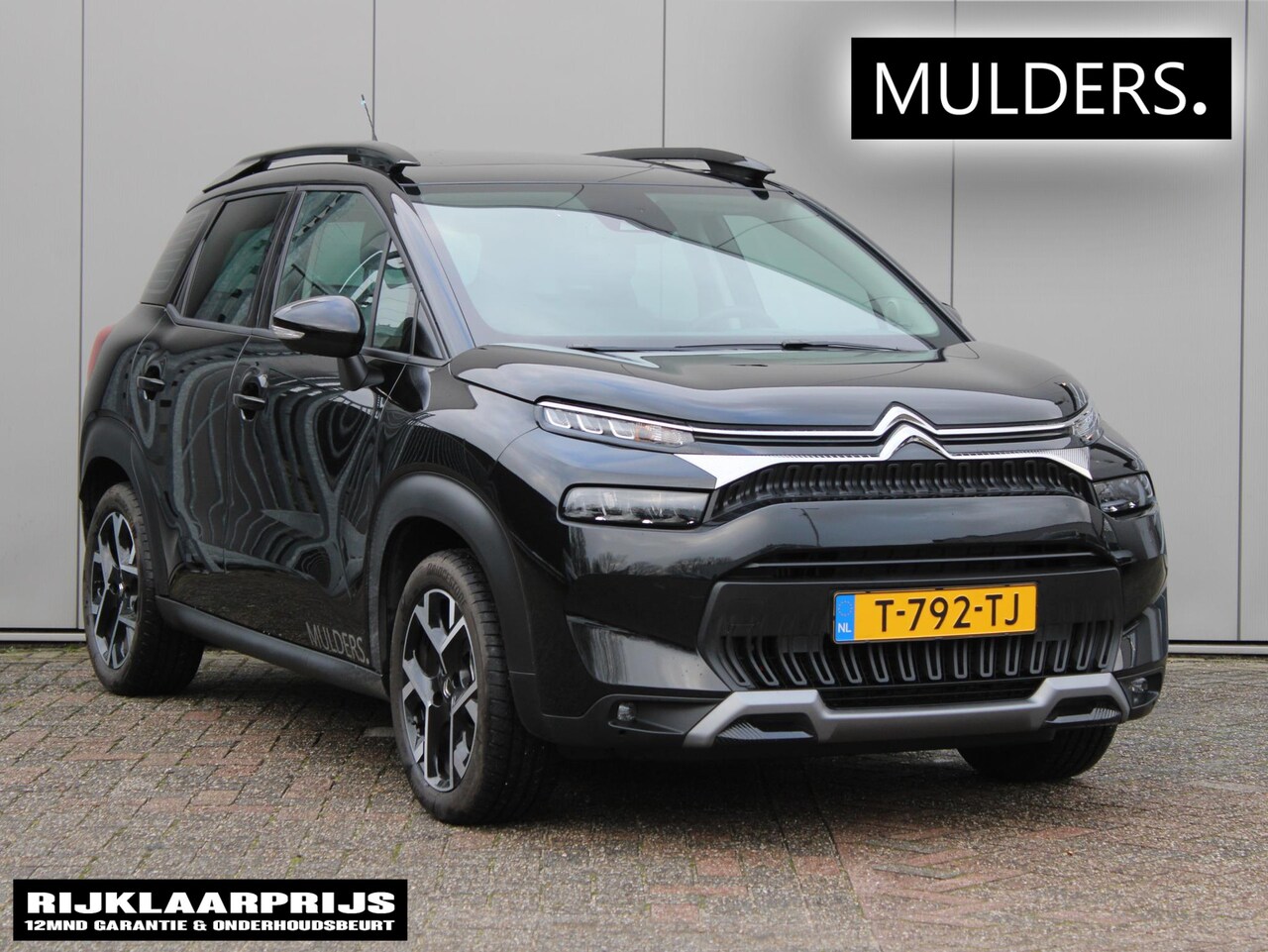 Citroën C3 Aircross - 1.2 PureTech Shine Pack | Navi / Panoramadak / Camera - AutoWereld.nl