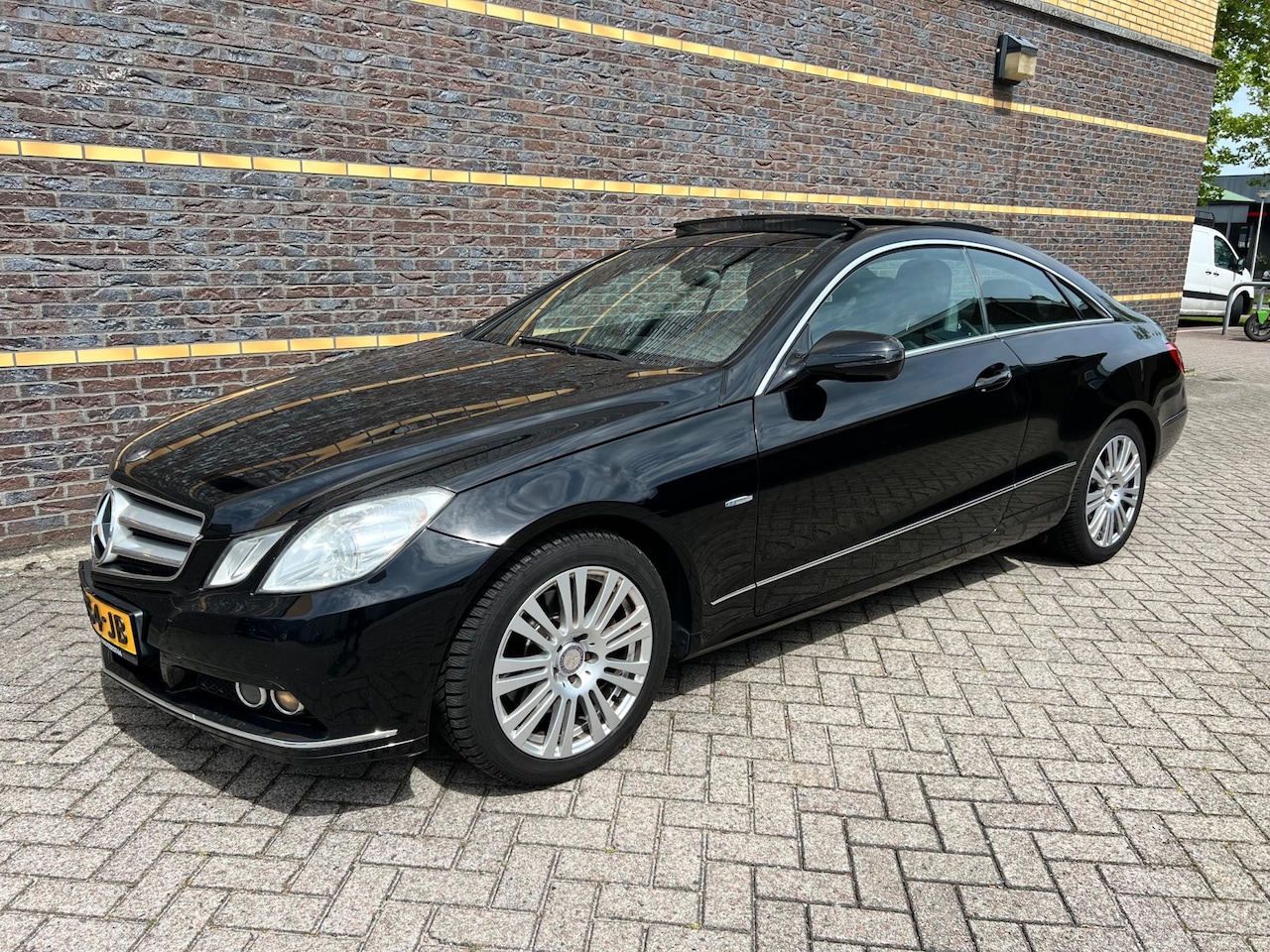 Mercedes-Benz E-klasse Coupé - 250 CDI Elegance Navi/Panodak - AutoWereld.nl