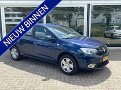 Dacia Sandero - 1.0 SCe Laureate 50% deal 3.975, - ACTIE Airco / DAB / LED