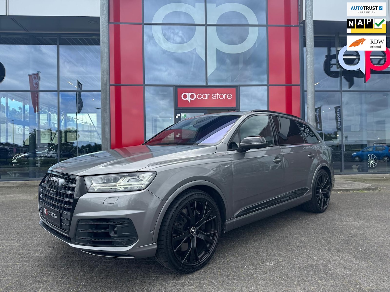 Audi Q7 - 4.0 TDI SQ7 quattro Full option Panorama Bose trekhaak 7 pers BTW - AutoWereld.nl