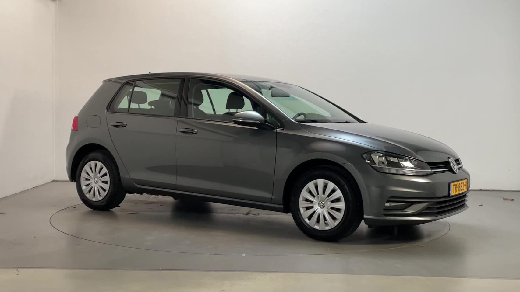 Volkswagen Golf - 1.0 TSI Trendline Navigatie DAB+ App-Connect - AutoWereld.nl