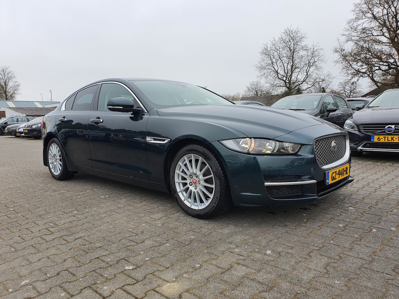 Jaguar XE - 2.0 D Prestige Performance-Pack Aut. *NAVI-FULLMAP | CAMERA | ECC | JAGUAR-AUDIO | CRUISE - AutoWereld.nl