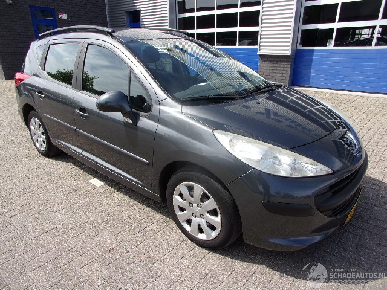 Peugeot 207 SW - 1.4 VTi X-line 1.4 VTI X-LINE - AutoWereld.nl