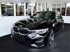 BMW 3-serie Touring - 330e Hybride M-Sportedition | Laser | HUD | Leer | 19" | HiFi