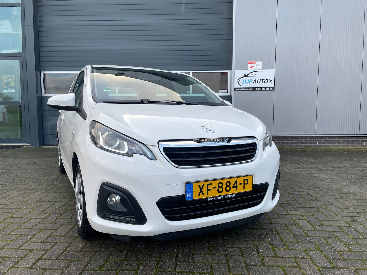 Peugeot 108 - 1.0 e-VTi Active Airco / Mistlampen / Centrale vergrendeling Etc! - AutoWereld.nl