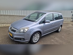 Opel Zafira - 1.8 Temptation