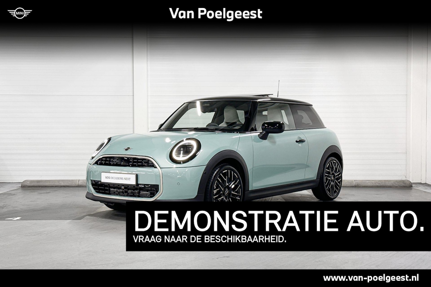 MINI Cooper - C | Favoured Trim | Pakket M | 18" Night Flash Spoke 2-tone - AutoWereld.nl