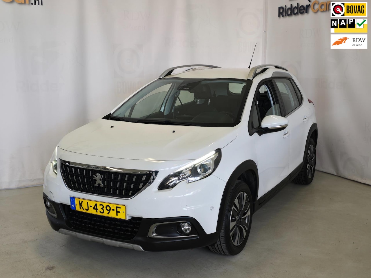 Peugeot 2008 - 1.2 PureTech Allure|AUTOMAAT|GARANTIE|NAP|1E EIG|NAVI|PARK SENS - AutoWereld.nl