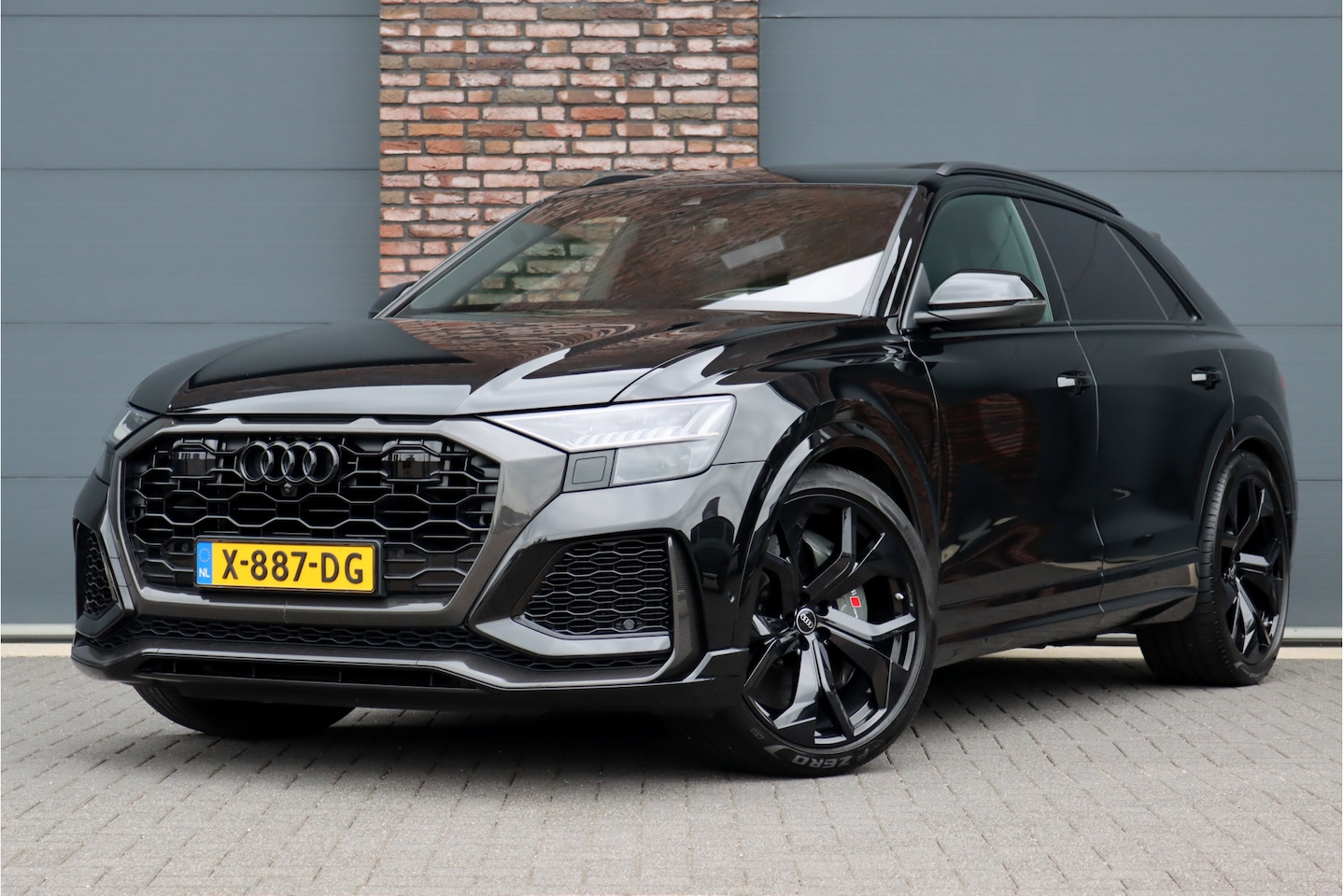 Audi Q8 - 4.0 TFSI RS Q8 Quattro Aut8 | 600pk | Keramisch | Carbon | B&O | Adaptive Cruise Control | - AutoWereld.nl