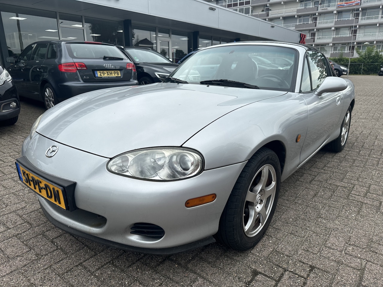 Mazda MX-5 - 1.6i Exclusive Hardtop - AutoWereld.nl