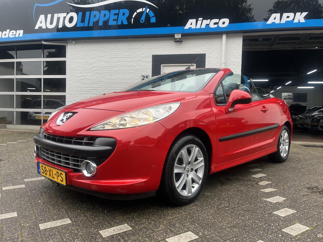 Peugeot 207 CC - 1.6 VTi Première /Nieuwe apk bij aflevering/Airco/Lm velgen. - AutoWereld.nl