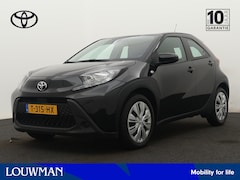 Toyota Aygo X - 1.0 VVT-i MT Play | Parkeercamera | Apple Carplay -/ Android Auto |