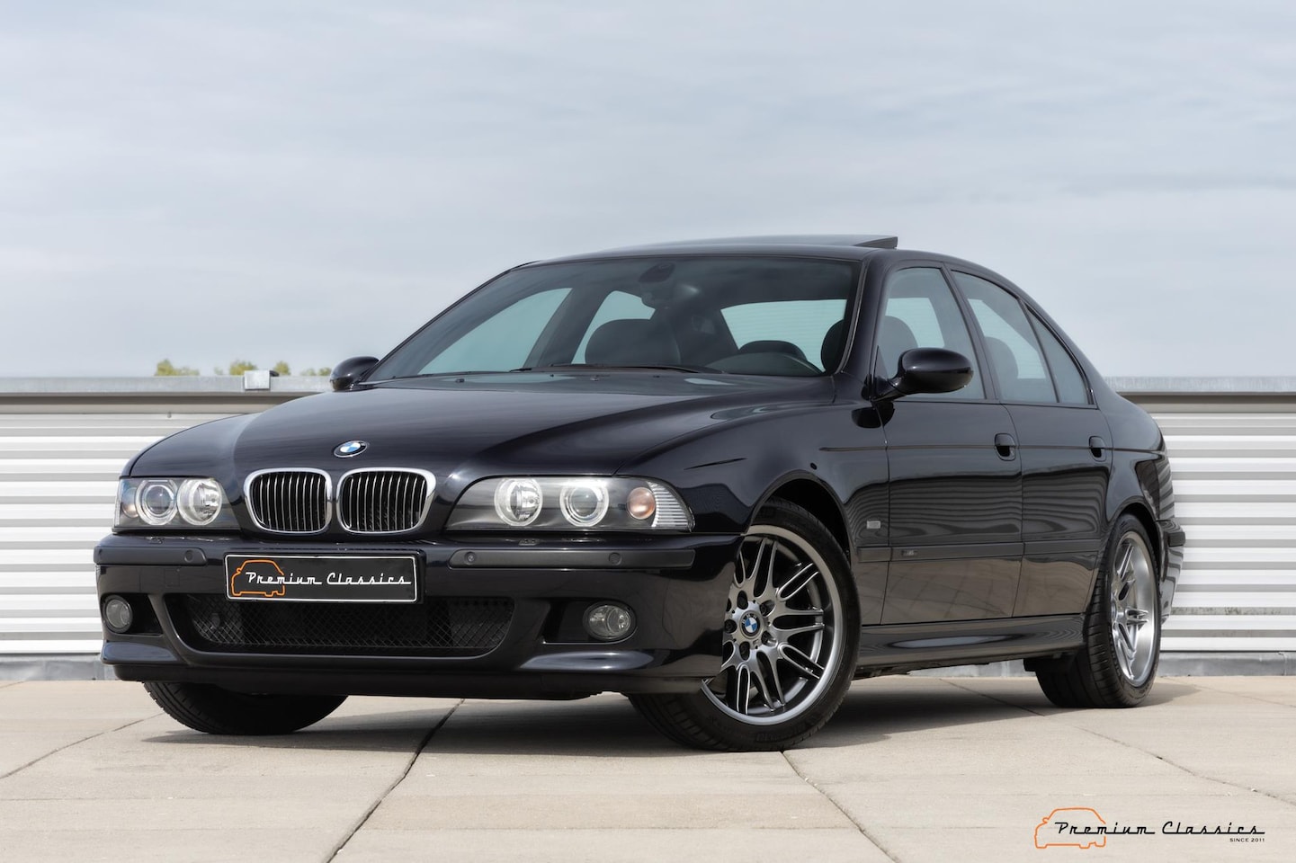 BMW M5 - E39 LCI 107.000KM | 1st Paint | Full Documentation | Perfect Condition - AutoWereld.nl