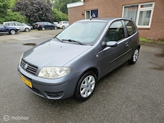 Fiat Punto - 1.4-16V Dynamic