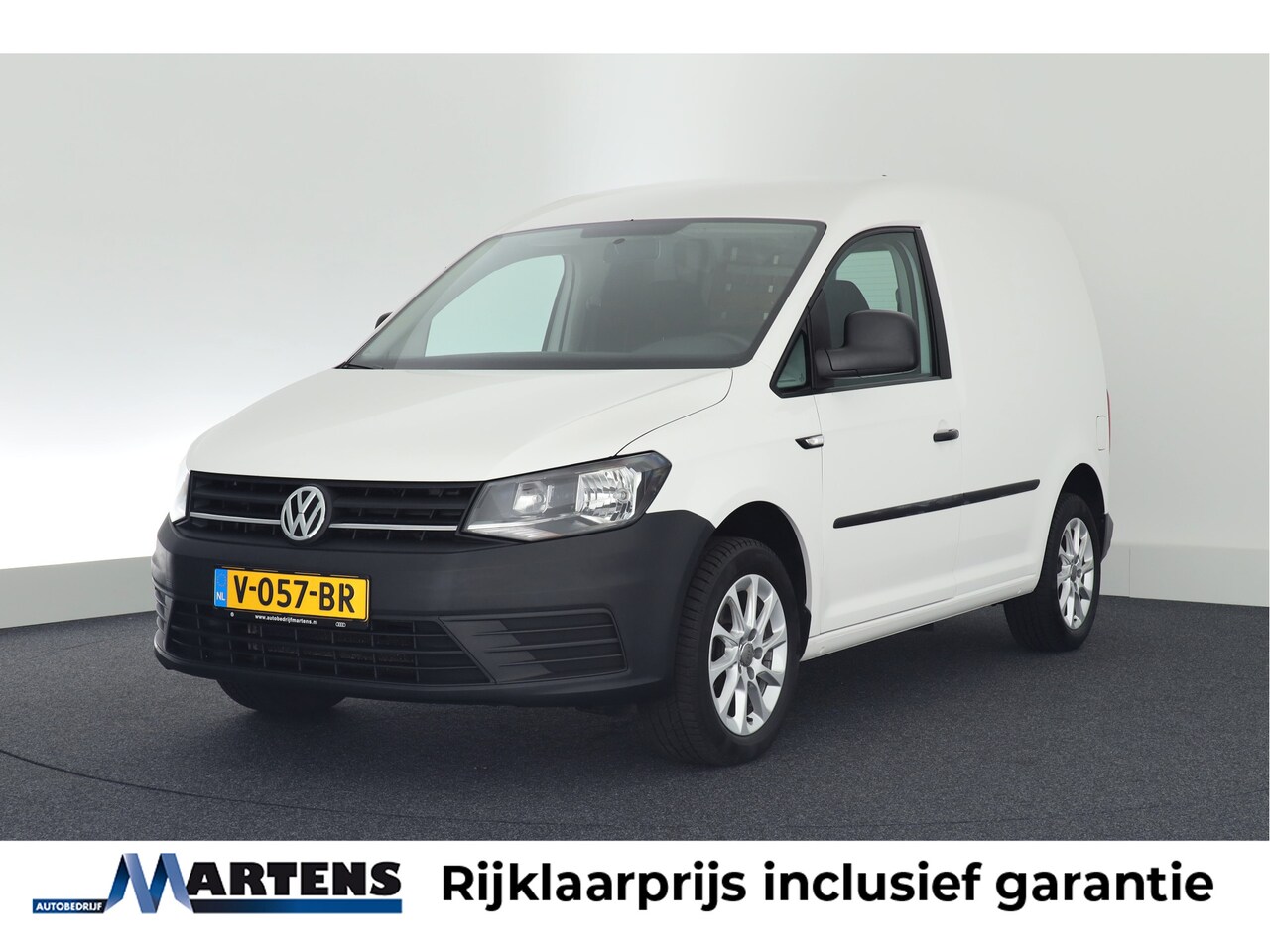 Volkswagen Caddy - 2.0 TDI 75pk L1H1 BMT Airco 16'' LMV Bluetooth - AutoWereld.nl