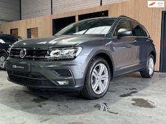 Volkswagen Tiguan - 1.4 TSI ACT Comfortline Aut. Pano | Camera | Navi | Acc | APK