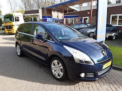 Peugeot 5008 - 1.6 VTi 5P Airco, LMV, 7-zitter, panoramdak, nieuwe distributie