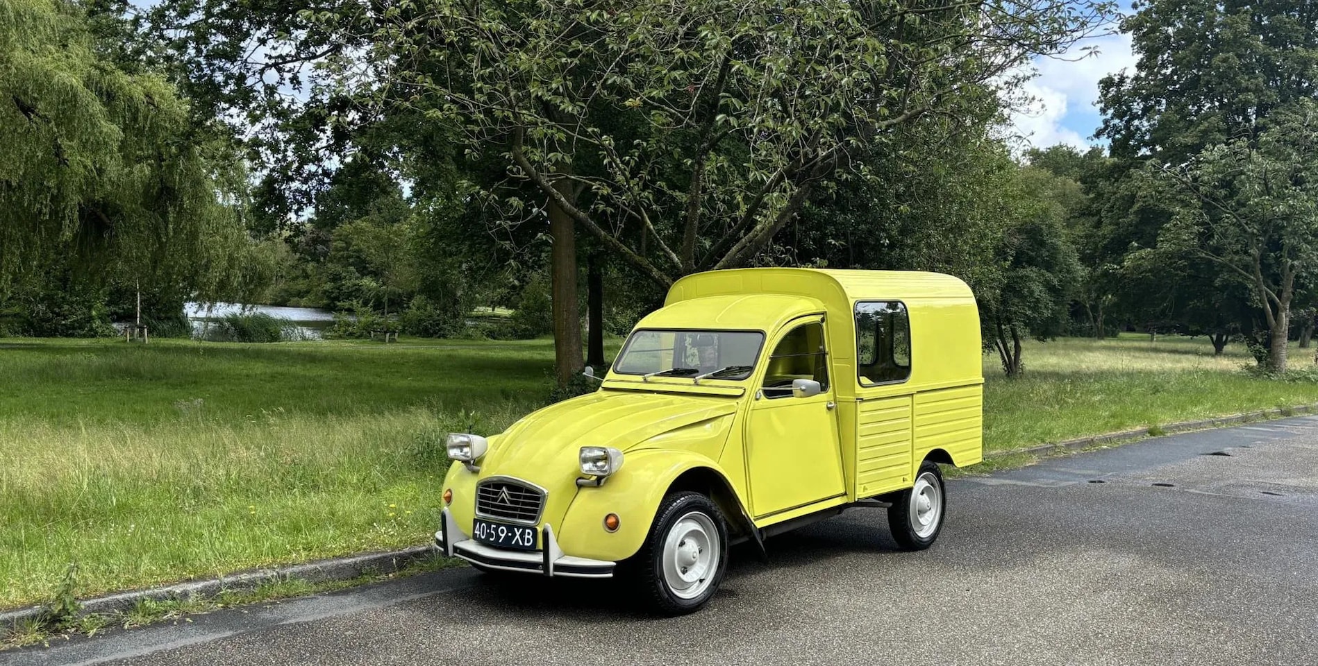 Citroën 2 CV - 400 Gerestaureerd +fotoalbum +historie. - AutoWereld.nl