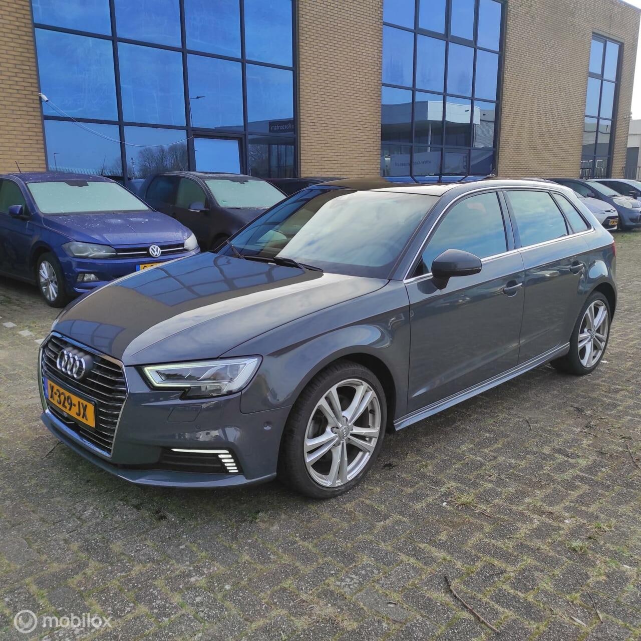 Audi A3 Sportback - 40 e-tron Advance Sport 40 e-tron Advance Sport - AutoWereld.nl