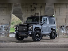 Land Rover Defender - 2.2 D SW 90" Adventure Limited Edition grijs-kenteken